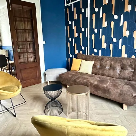 Maison Familiale *